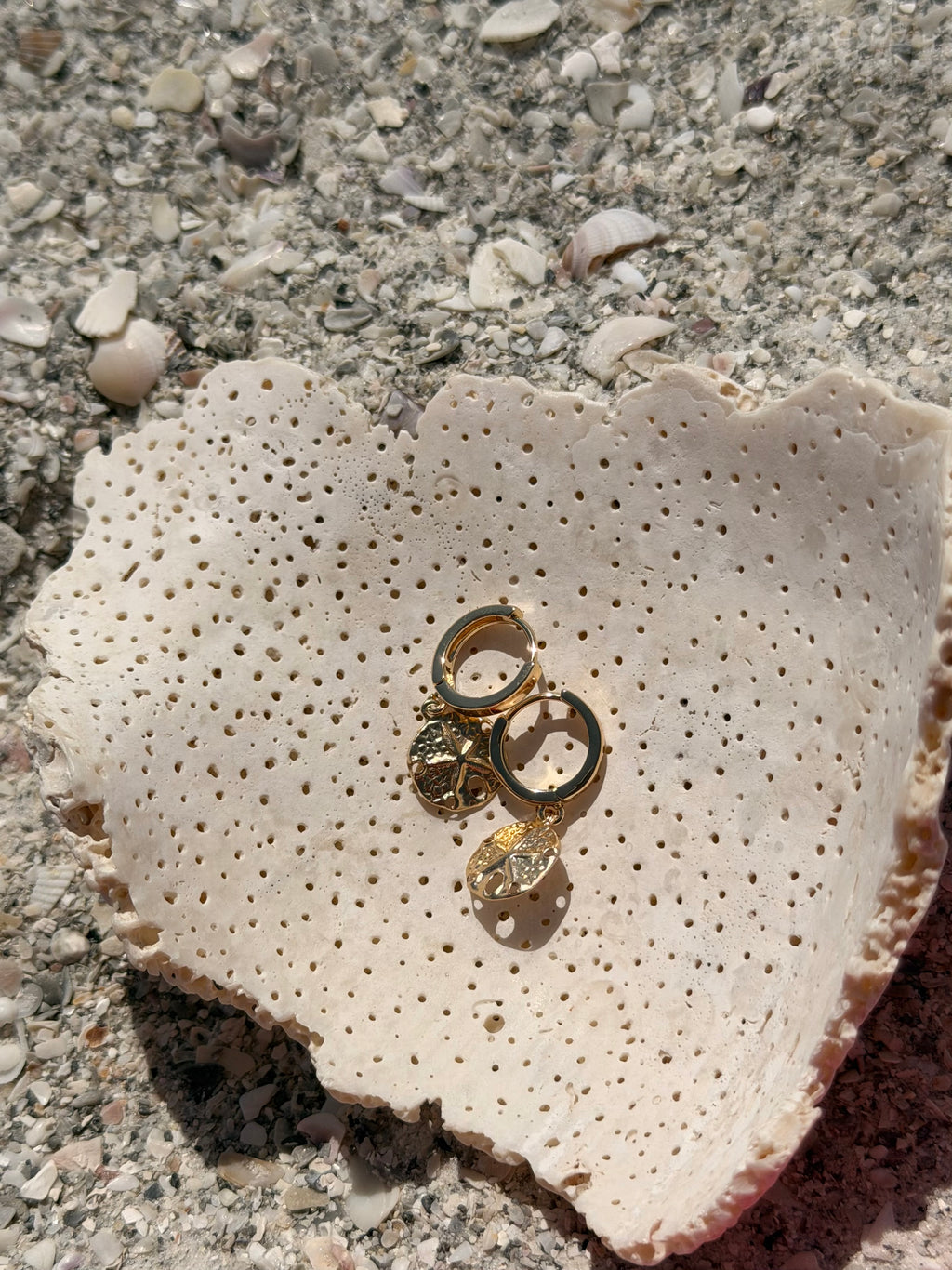 Sand Dolla Earrings